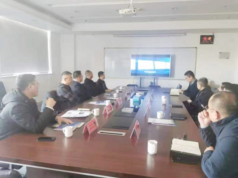 臨沂市蘭山區(qū)半程鎮(zhèn)政府及金鑼集團(tuán)一行蒞臨中凱冷鏈物流園參觀(guān)考察